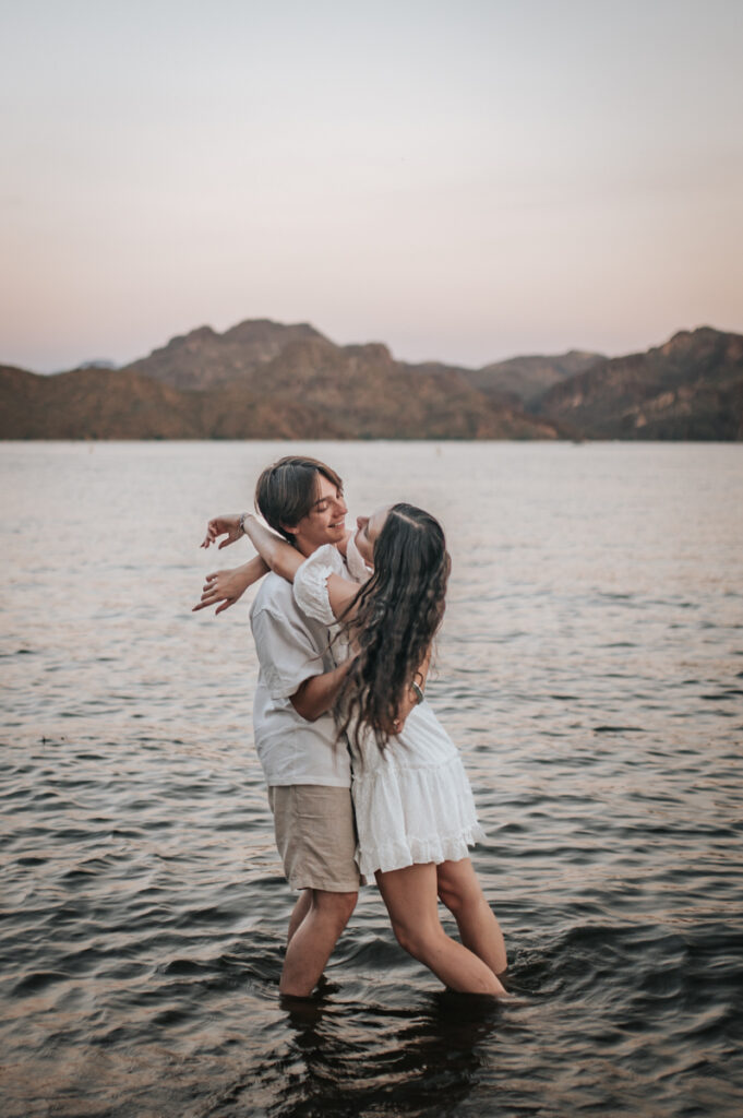 Saguaro Lake Engagement Photos