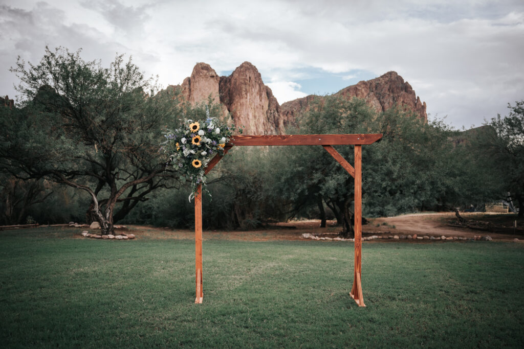 Saguaro lake ranch best wedding venues Phoenix