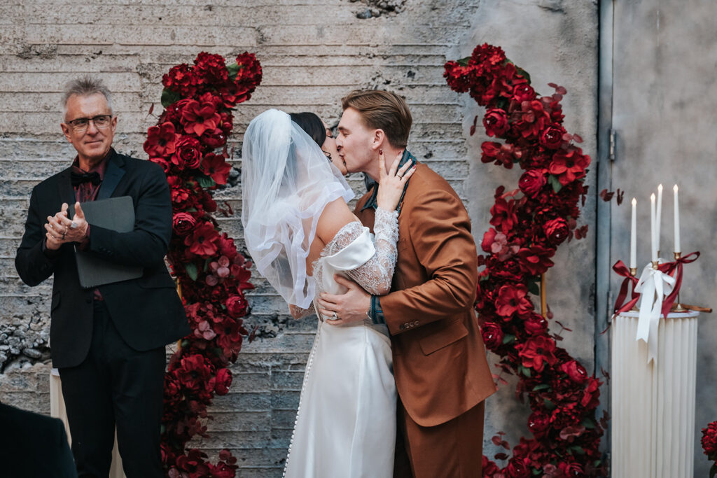 Courtyard wedding ceremony at The Icehouse in downtown Phoenix